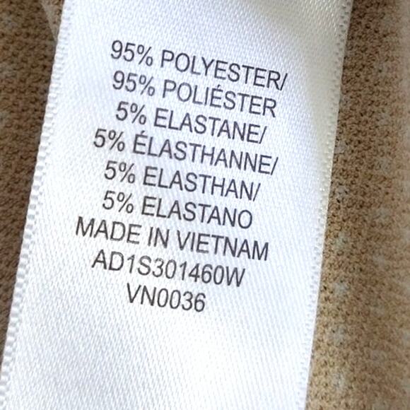 Adrianna Papell 1X Butter Yellow with White Polka Dots Flutter Sleeve Top - Picture 4 of 8